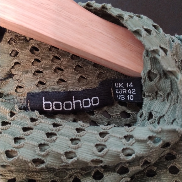 Urban Outfitters boohoo Bodysuit Size Medium Green Mock Turtleneck Shirt Top - Picture 10 of 12